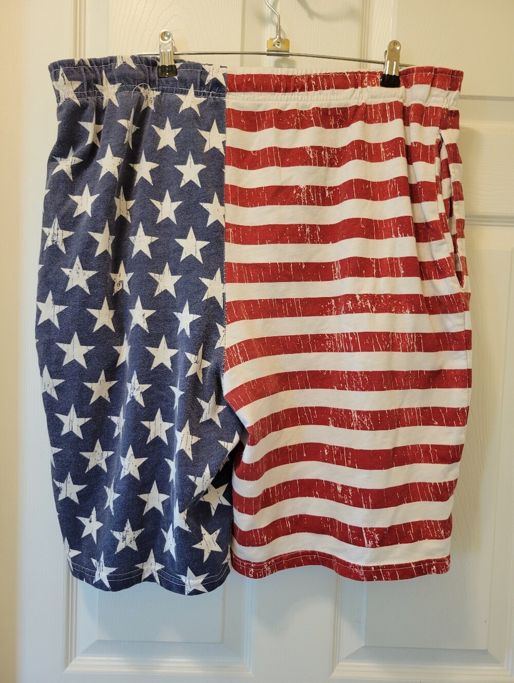 Mens. Sz. 2XL American Flag Lounge Shorts - Red, White & Blue - Picture 3 of 3
